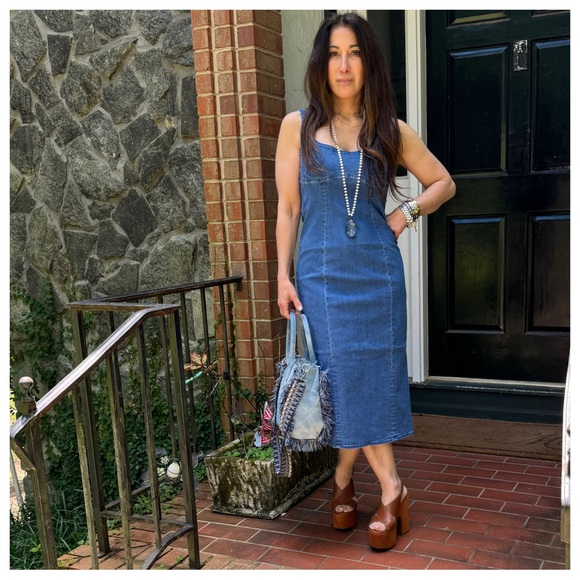 25 Slit Back Denim Dress With Spaghetti Strap - Picture 5 of 7